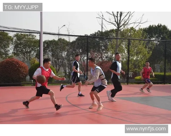 南京篮球队荣登篮球意识排行榜第三名展现出色团队协作与战术智慧