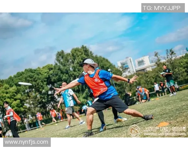 深圳飞盘队在极限运动嘉年华中的精彩表现与比赛经验分享