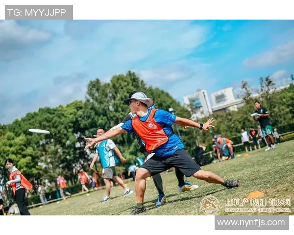 上海飞盘队比赛经验深度对比分析与启示探讨 上海飞盘队比赛经验深度对比分析与启示探讨