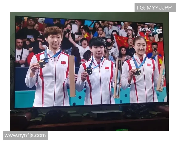 刘娜独家分享乒乓球技巧与心得助你提升球技的秘诀与经验 刘娜独家分享乒乓球技巧与心得助你提升球技的秘诀与经验