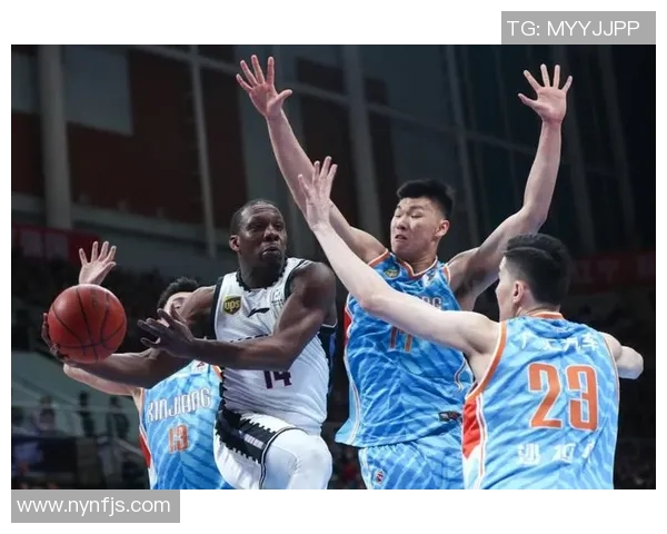 成都篮球队防守反击策略分析与得失评估 成都篮球队防守反击策略分析与得失评估